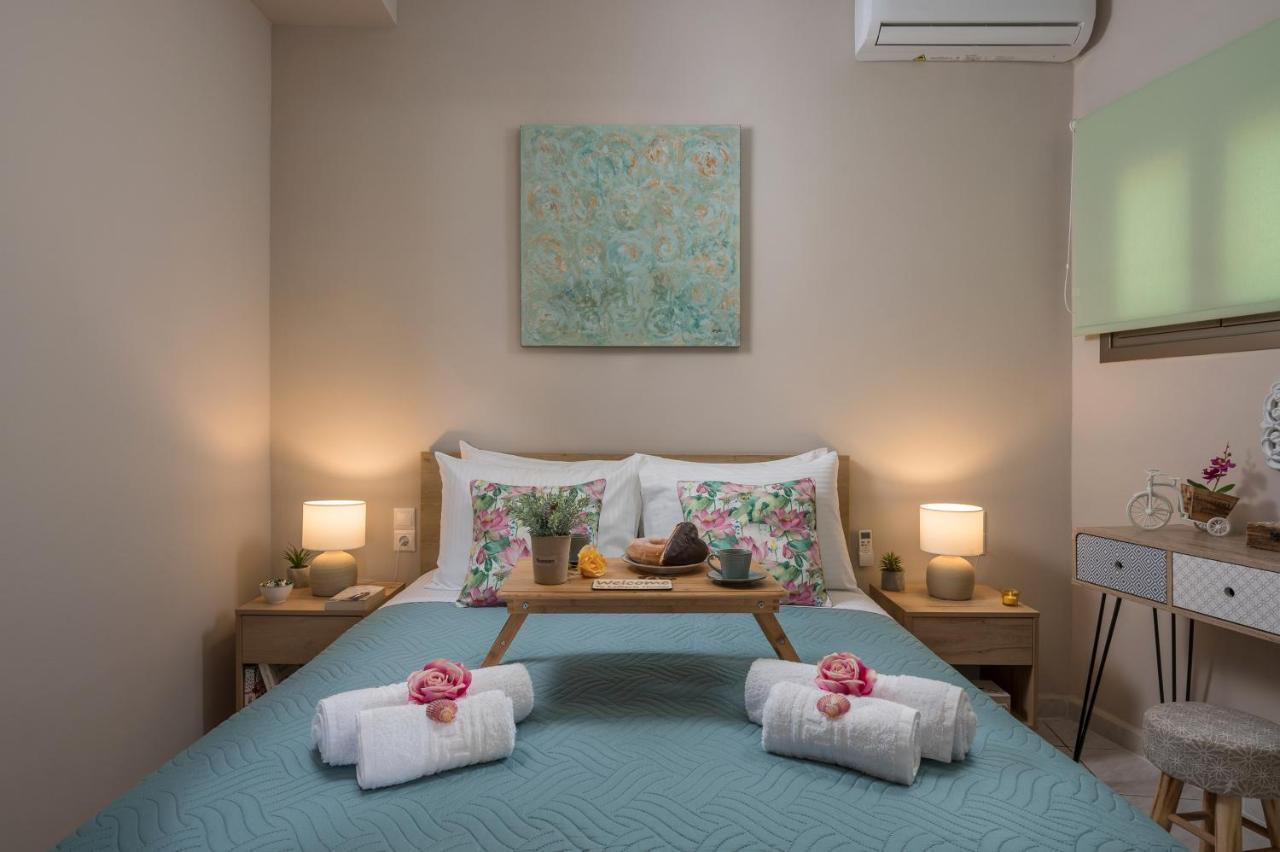 Floral Beach Apt With Lux Extras & Special Treats 콜림바리 외부 사진